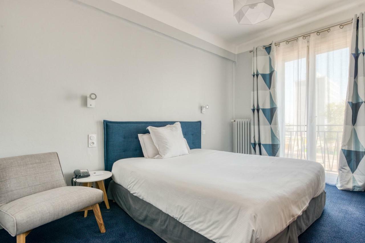 Hotel Le Berry Saint-Nazaire Exterior photo